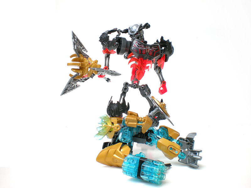 Lego Bionicle. Создатель Масок против Стального Черепа  
